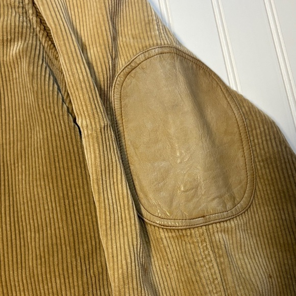 Orvis vintage corduroy field jacket elbow patches and interior mesh lining - Picture 5 of 10